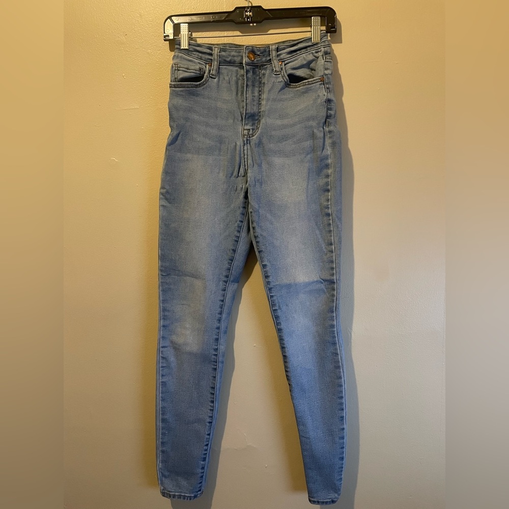 forever 21 skinny jeans. size 25